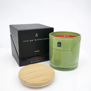 relaxing bed of roses CBD candle - 8oz